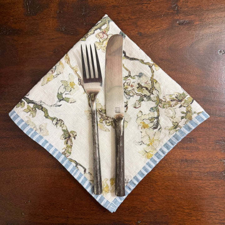 Almond Tree - White - Dinner Napkin 17.5x17.5
